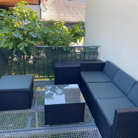 公寓 Nisas 巴特塞京根